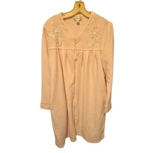 Miss Elaine Pink Robe